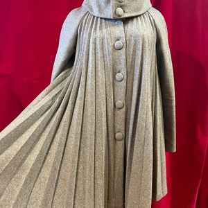 H&M Grey Wool Accordion Pleated Swing Coat Jacket 1950s 1960s Mod Style A-line